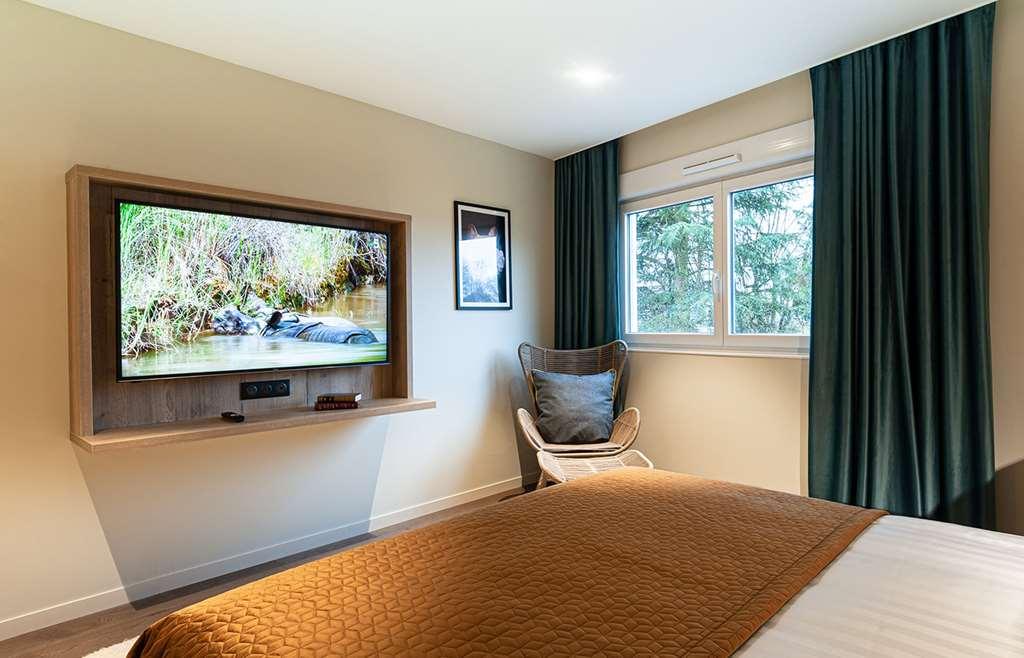 Les Nomades Beaune Beaune  Room photo